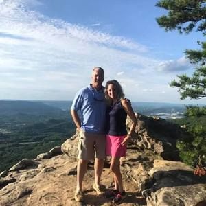 Meet your Posher, Niki